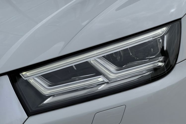 Used Audi Q5L 2020 Updated 40 TFSI Prestige Fashion Edition
