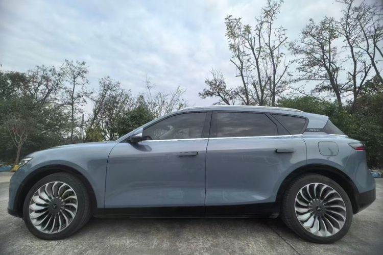 Used VOYAH FREE 2021 Four-Wheel Drive Standard Range-Extended Exclusive Luxury Package