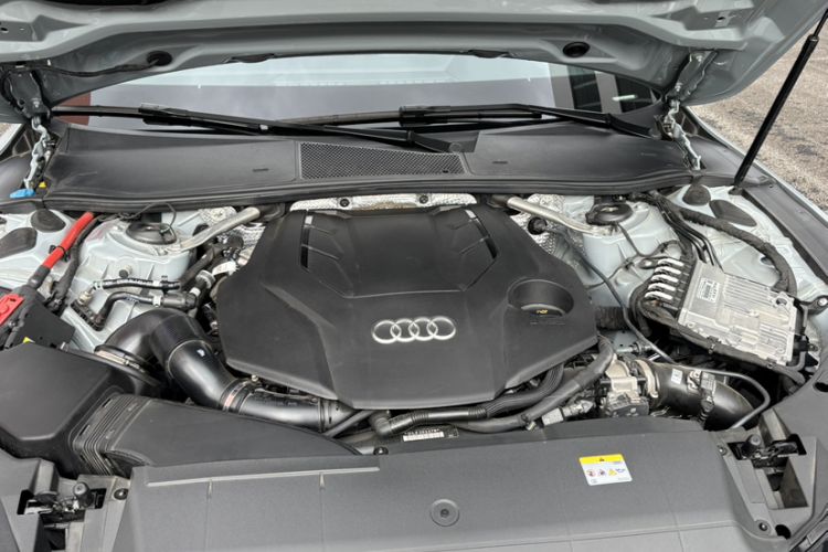 Used Audi A7L 2024 55 TFSI quattro RS Performance Edition
