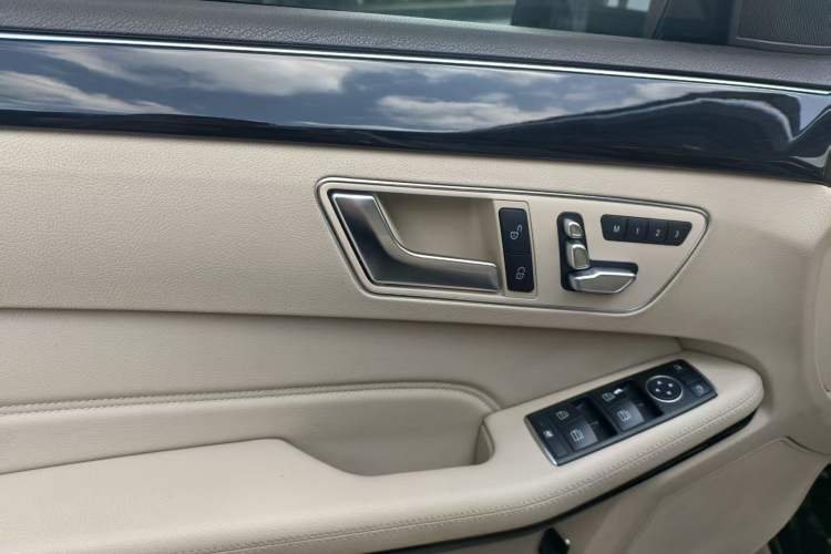 Used Mercedes-Benz E-Class 2015 E 200 L Sport Edition