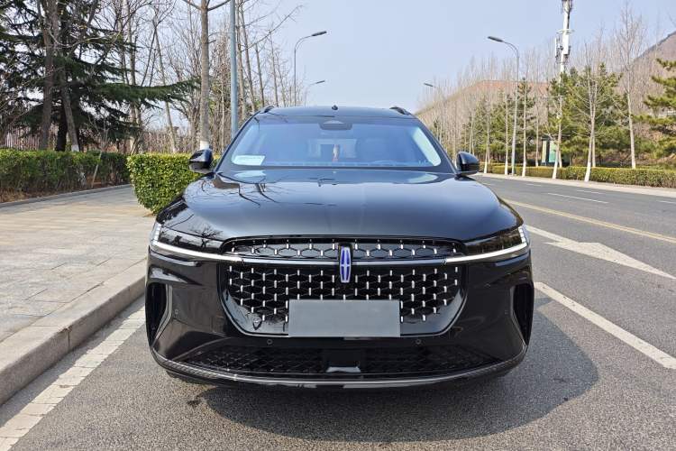 Used Lincoln Nautilus 2023 2.0T All-Wheel-Drive Zunrui Hybrid Version
