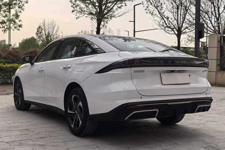 Used Geely Galaxy L6 2025 EM-i 140km Explorer+ Edition
