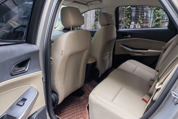 Used Ford Escort 2015 1.5L Manual Comfort Model Interior 3