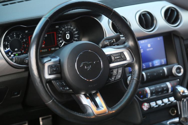 Used Ford Mustang 2019 2.3L EcoBoost
