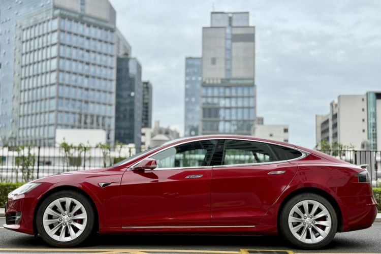 Used Tesla Model S 2017 S 75D Standard Range Edition