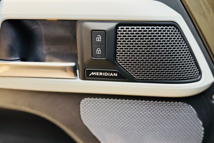 Used Land Rover Defender 2023 Facelift 110 3.0T P400 X-DYNAMIC HSE