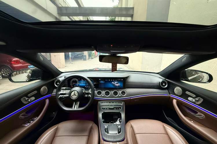 Used Mercedes-Benz E-Class 2023 E 300 L Sport Luxury Edition Interior 1