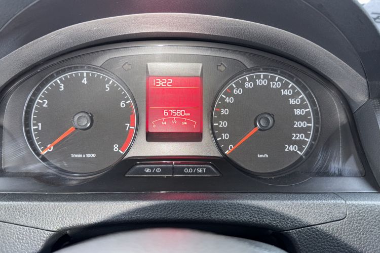 Used Volkswagen Santana 2015 1.4L Manual Fashion Edition Odometer Close Up