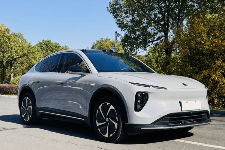 Used Nio EC6 2023 75 kWh