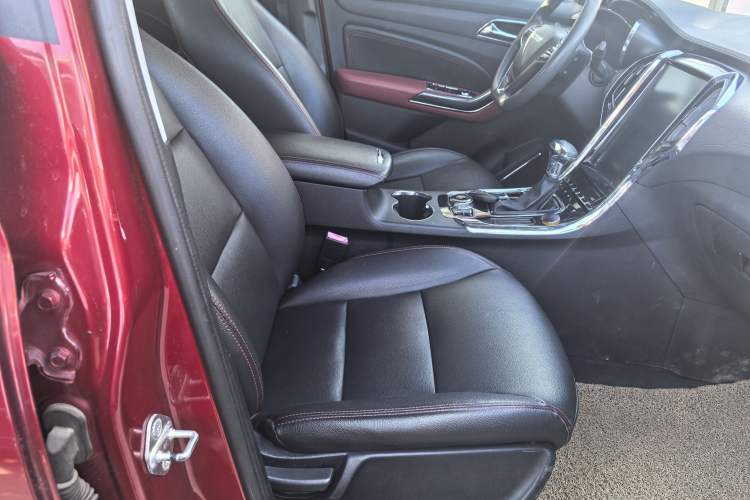 Used Leopaard CS9 2017 1.5L CVT Comfort Model
