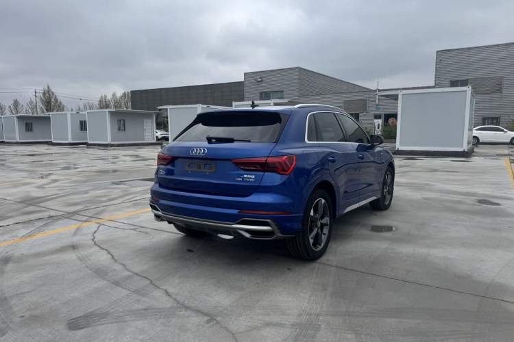 Used Audi Q3 2019 35 TFSI Fashion Dynamic Model Exterior 4