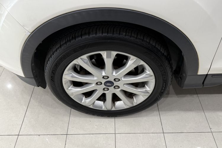 Used Ford Kuga 2013 1.6L GTDi Two-Wheel-Drive Trend Model Exterior 8