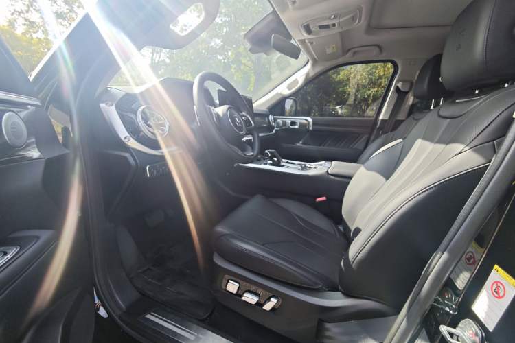 Used Tank 400 2025 2.0T Gasoline Version
