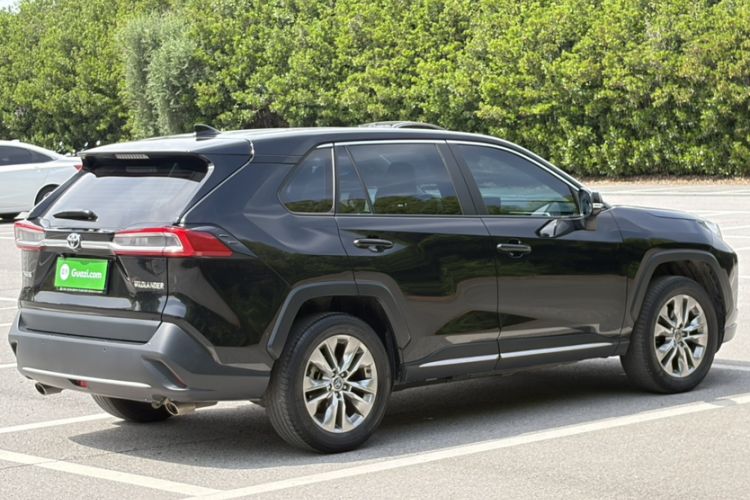 Used Toyota Wildlander 2023 2.0L CVT Two-Wheel Drive Urban Edition
