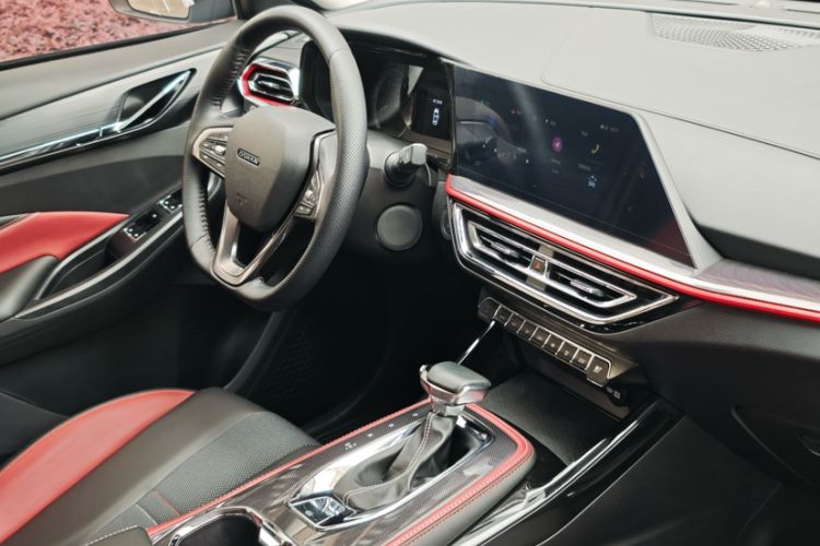 Used CHANGAN OSHAN X5 2021 Revised Version 1.5T DCT Luxury Edition