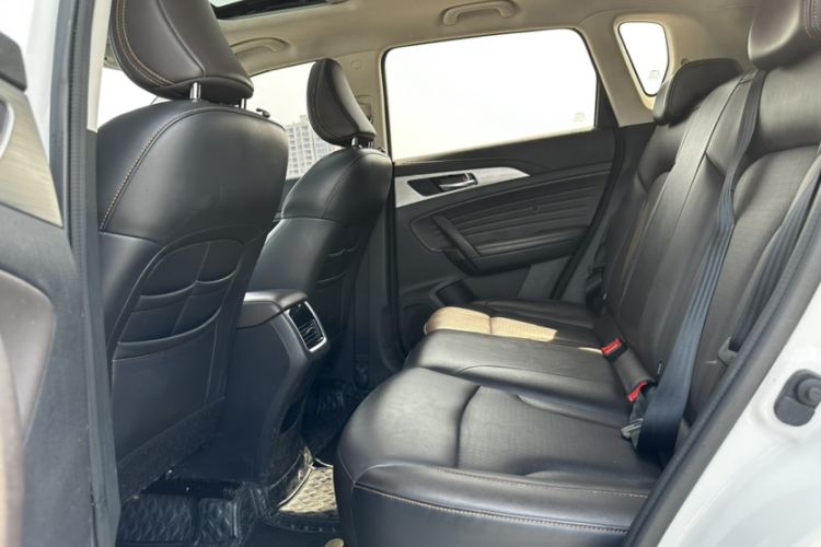 Used Changan CS35PLUS 2018 1.6L Automatic Changlian Edition China V Standard
