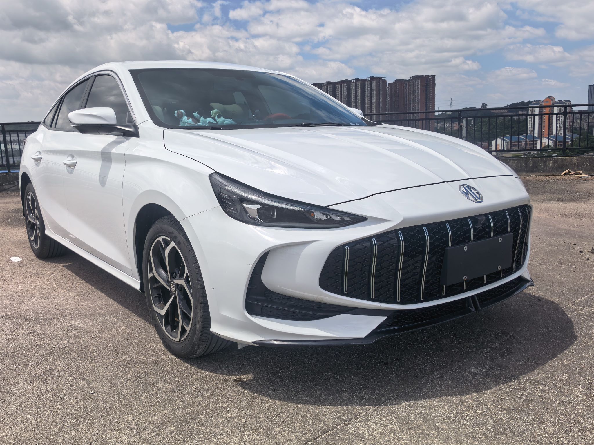 MG 5 2025 300TGI Global Flagship Edition — снимка 3