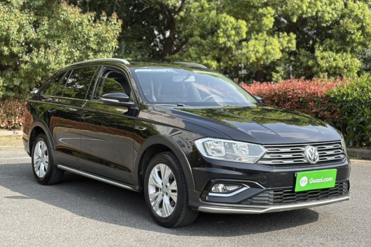 Used Volkswagen C-TREK 2017 1.6L Automatic Comfort Model
