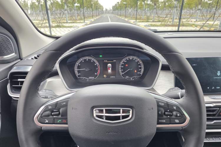 Used Geely Auto Coolray 2019 260T DCT Knight China VI Standard