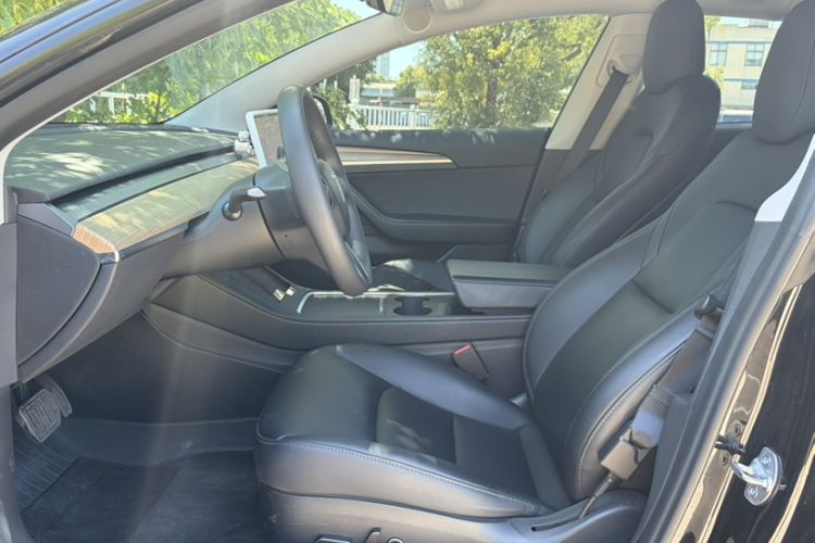 Used Tesla Model 3 2022 Rear-Wheel-Drive Version