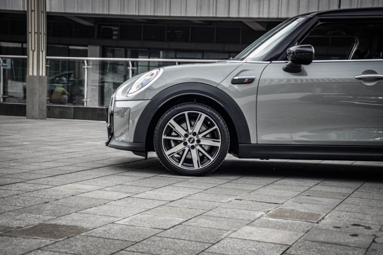 Used MINI 2022 Updated 2.0T COOPER S Classic Edition Five-Door Version Exterior 2