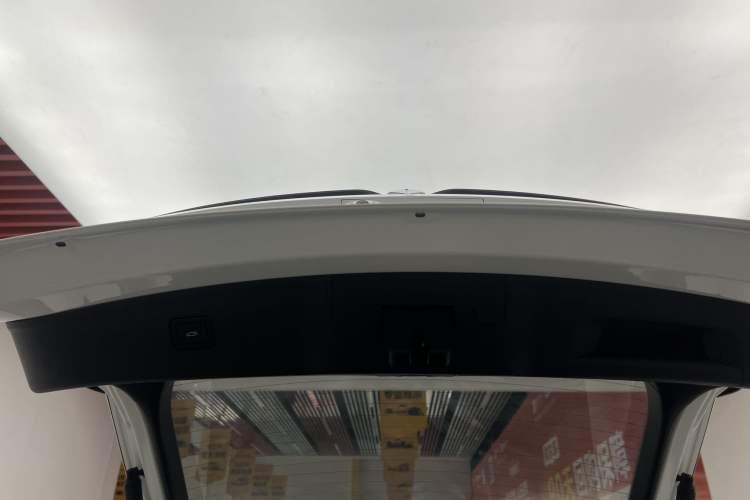 Used Deepal SL03 2025 Revised Version Range-Extended Elite Edition Interior 5