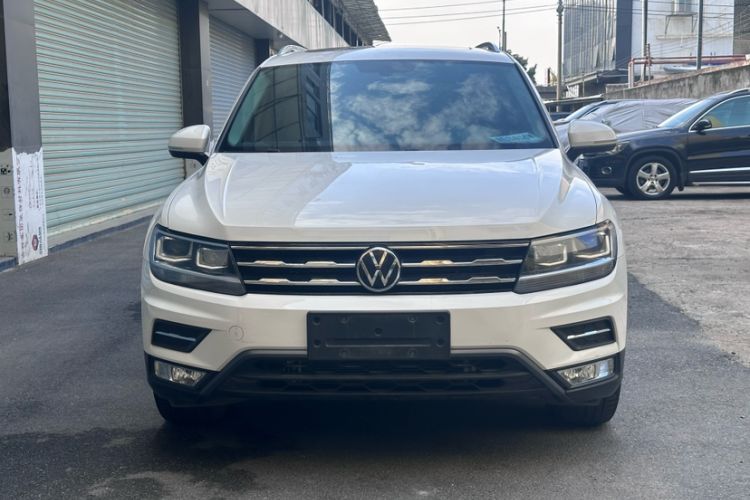 Used Volkswagen Tiguan L 2021 330TSI Automatic Two-Wheel Drive Smart Edition