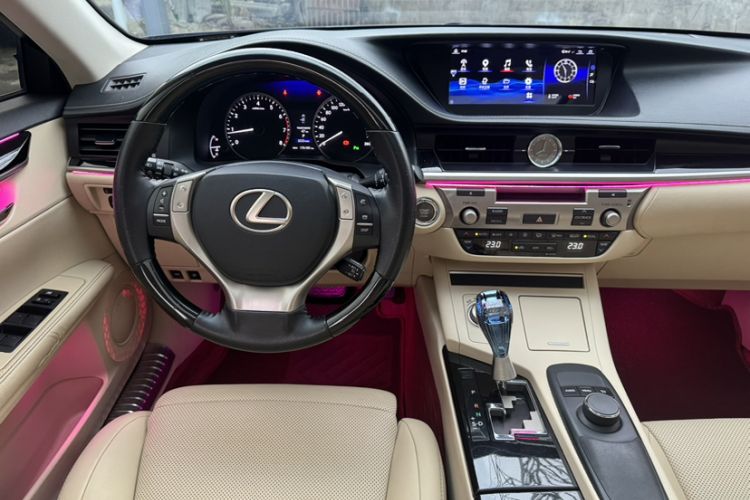 Used Lexus ES 2014 250 Elite Edition
