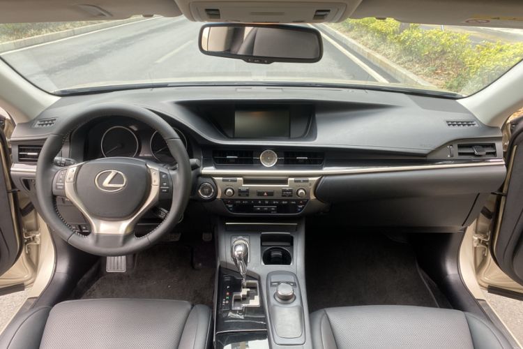 Used Lexus ES 2014 250 Elite Edition
