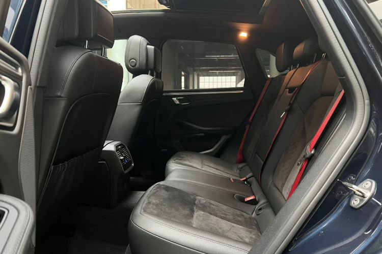 Used Porsche Macan 2018 Macan 2.0T