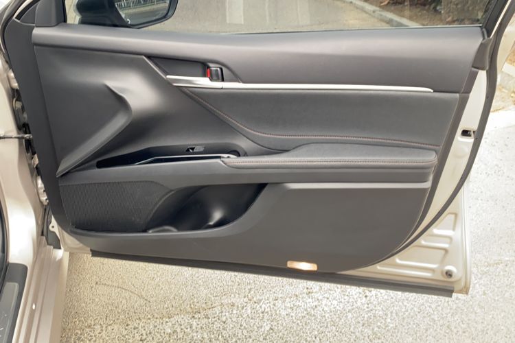 Used Toyota Camry 2021 2.5G Luxury Edition
