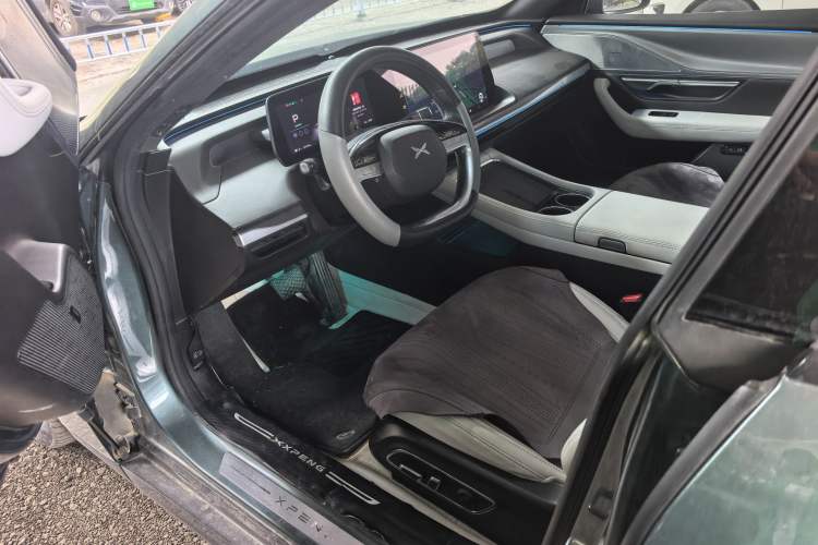 Used XPeng P7 2023 P7i 610 Pengyi Performance Edition Driver Seat