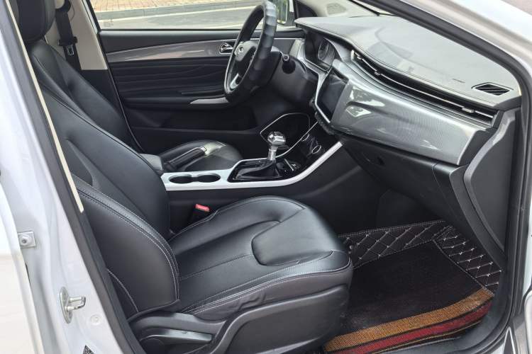 Used Chery Arrizo 5 2019 1.5L CVT Leisure Edition China V standard Right Front Seat