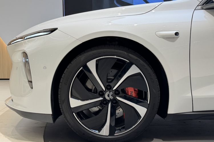 Used Nio ET7 2024 75 kWh Executive Edition
