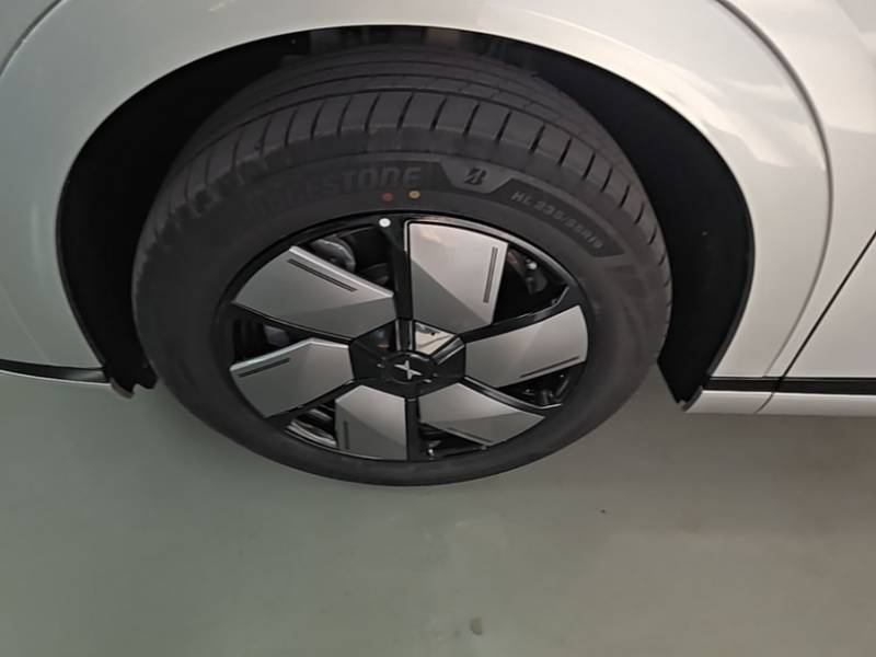 Used XPeng X9 2024 702 Ultra-Long Range Max — 34
