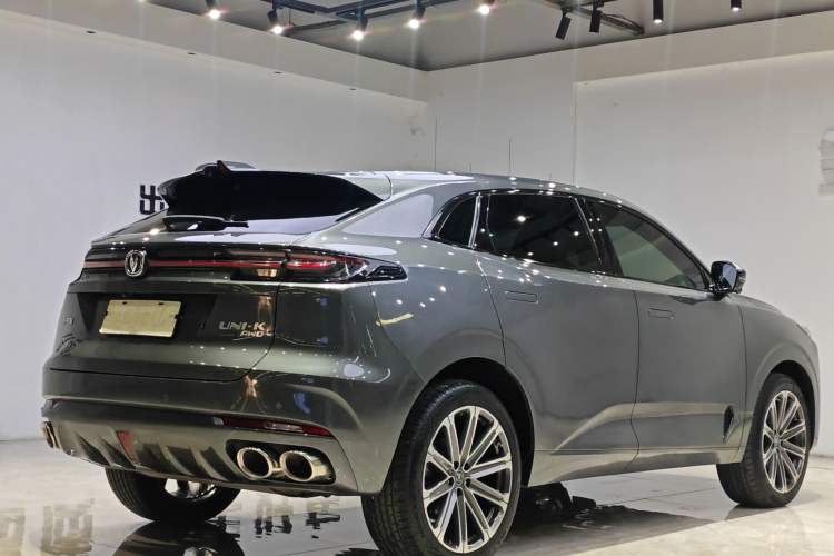 Used Changan UNI-K 2021 2.0T All-Wheel Drive Prestige Version
