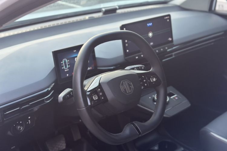 Used MG 4 EV 2023 415 km Range Sea-Faring Champion Edition Interior 5