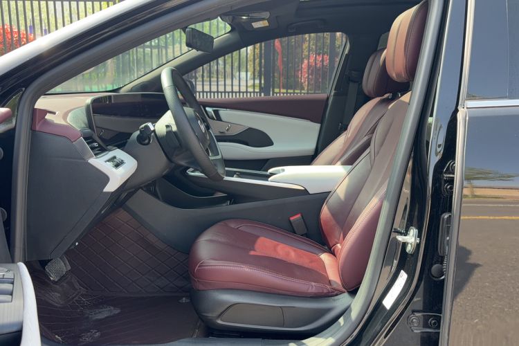 Used Buick LaCrosse 2023 28T Prestige Edition Left Front Seat