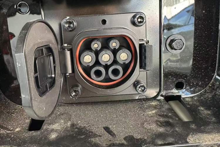 Used Chery New Energy QQ Ice Cream 2024 Facelifted 205km Sundae