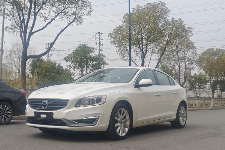 Used Volvo S60 2017 S60L T4 Smart Range Edition