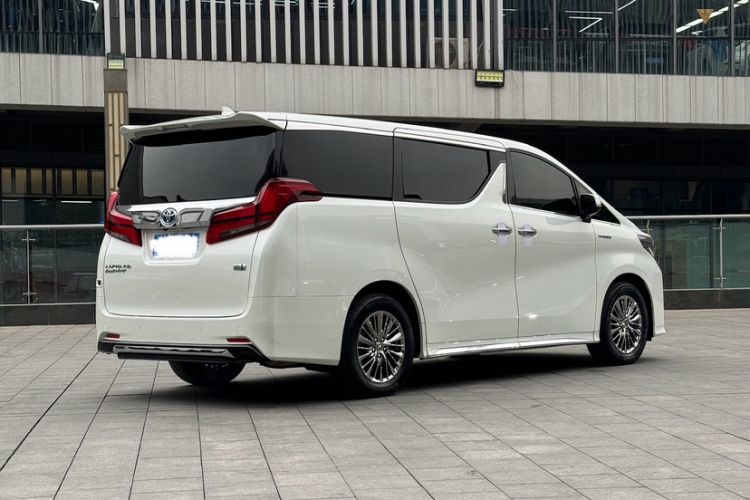 Used Toyota Alphard 2021 Dual-Motor 2.5L Premium Edition
