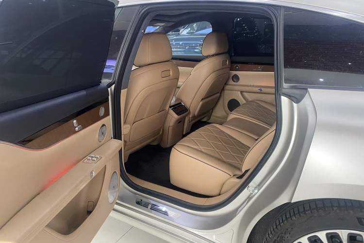 Used Hima Stelato S9 2024 All-Electric Ultra Four-Wheel-Drive Flagship Edition
