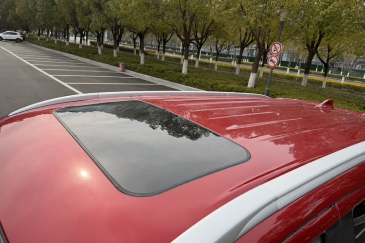 Used Mitsubishi Outlander 2019 2.4L 4x4 Zhi Xiang Edition 7 Seats China V Emission Standard
