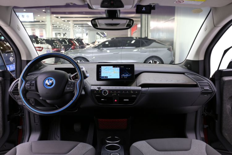 Used BMW i3 2019 Fast Charging Edition
