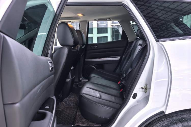 Used Mazda CX-7 2014 2.5L 2WD Luxury Edition
