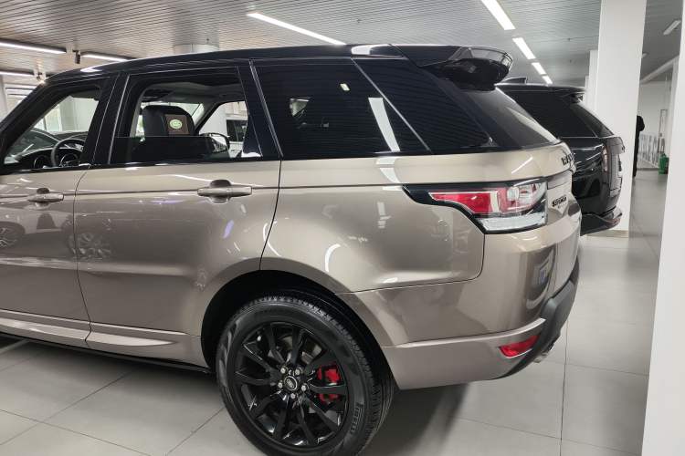 Used Land Rover Range Sport 2016 3.0 SC V6 HSE Exterior 6