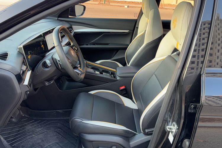 Used MG 5 Scorpio 2022 1.5T Trophy Sport Luxurious Edition