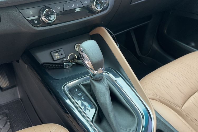 Used Buick GL6 2021 323T Mild Hybrid Connect Luxury Model