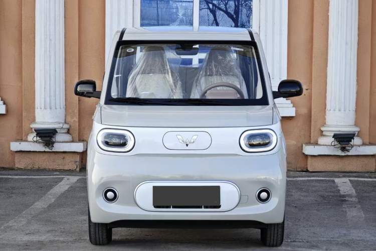 Used Wuling Hongguang MINIEV 2024 3rd Generation 215km Youth Edition