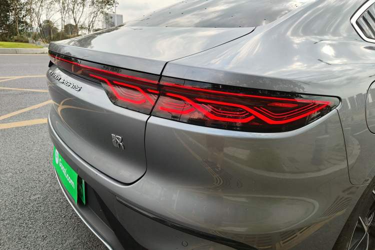 Used BYD Han 2023 DM-i Champion Edition 200KM Premium Model
